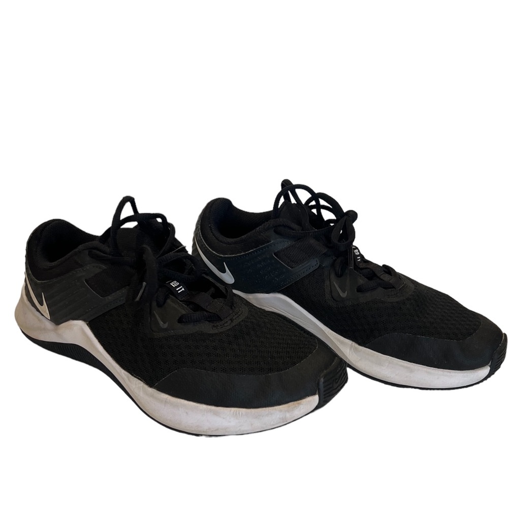 Nike MC Trainer CU3584-004 (Black/White-DK Smoke Grey), Size 9